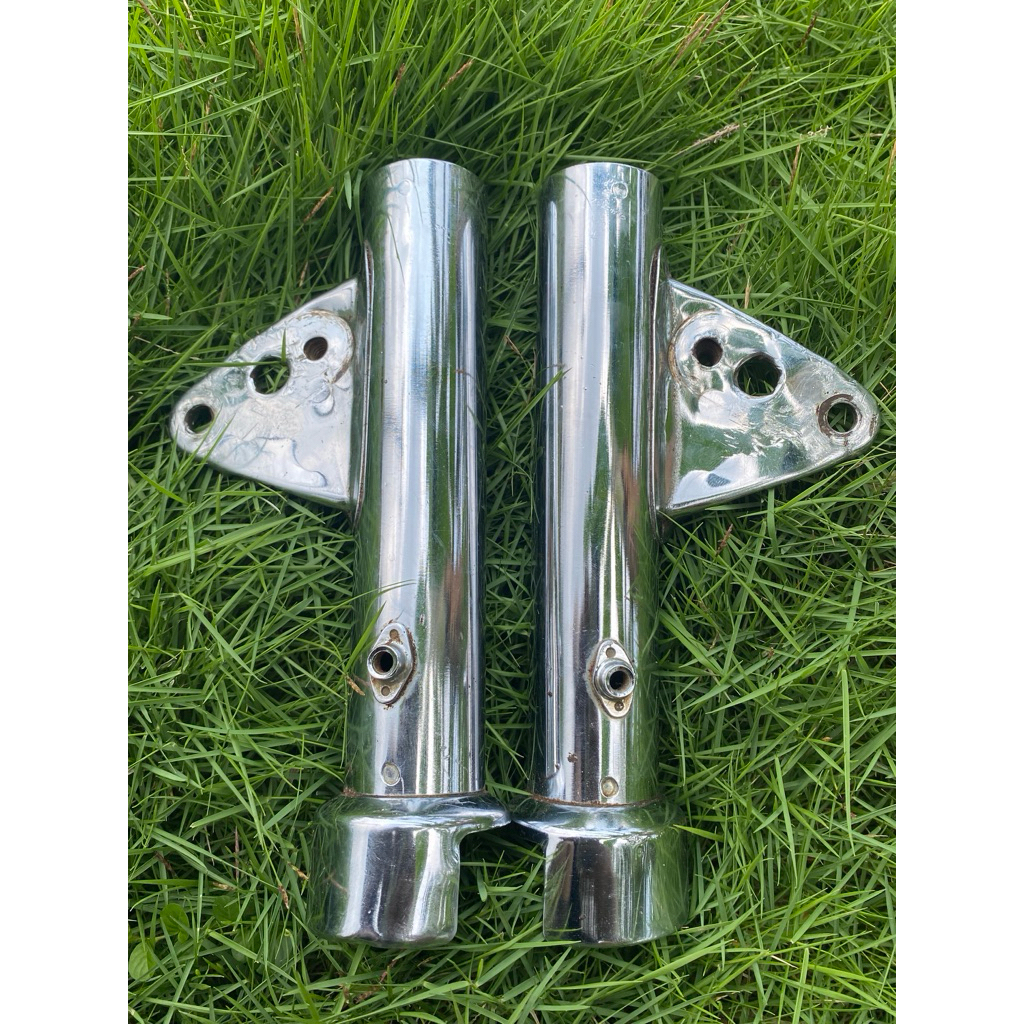 KUPINGAN LAMPU DEPAN CB K5 ORIGINAL