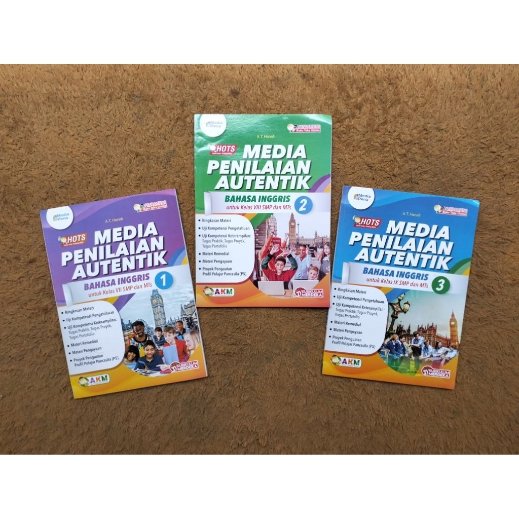 Buku Bahasa Inggris SMP Kelas 7 8 9 Media Penilaian Autentik / MP Tiga Serangkai Kurmer Edisi Revisi