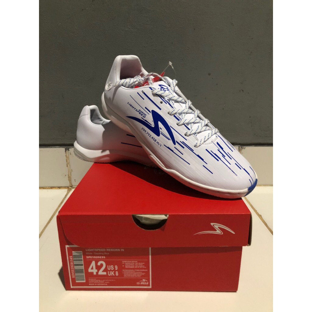 specs lightspeed reborn futsal