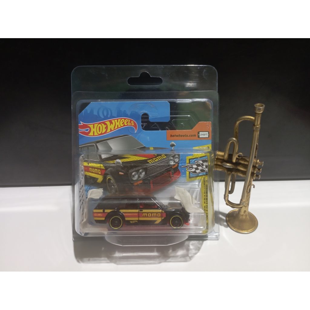 hotwheels datsun 510 wagon hot wheels short card datsun momo hitam