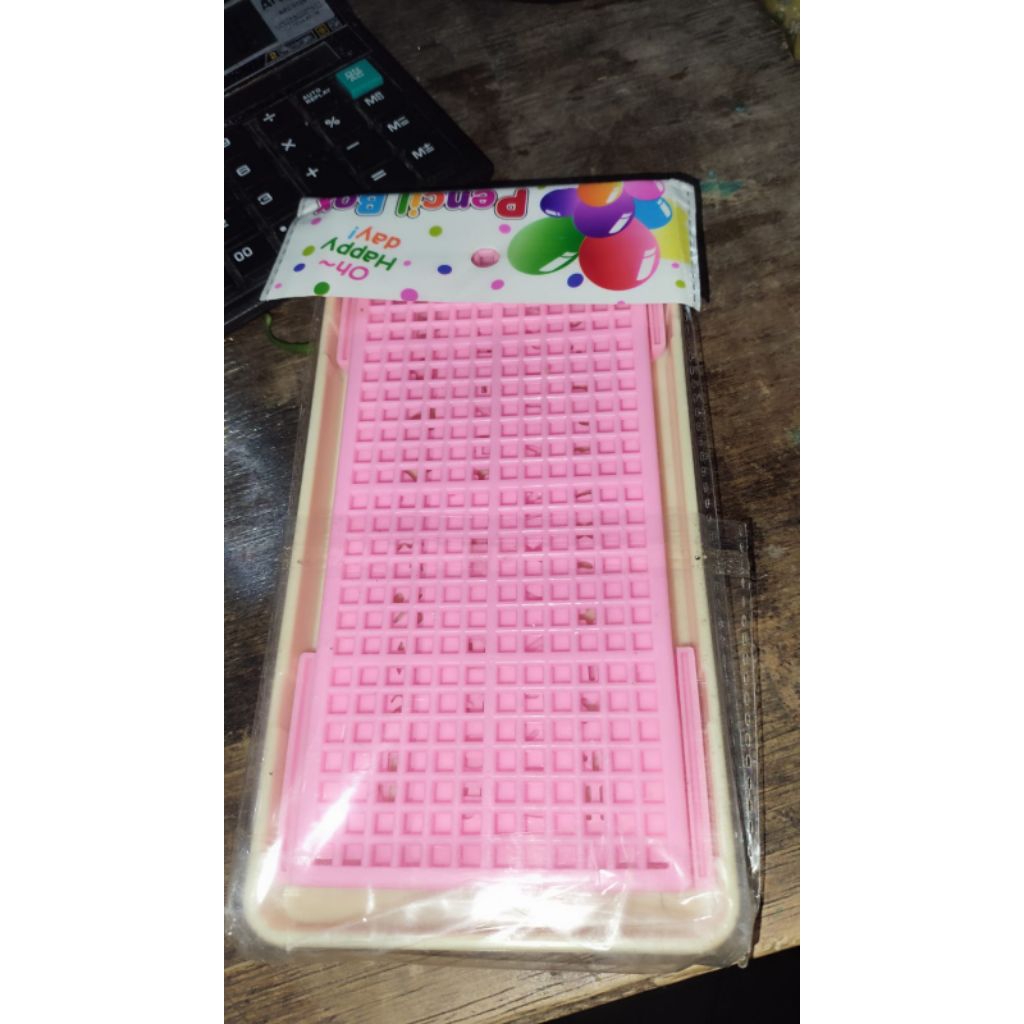 

box pensil bongkar pasang
