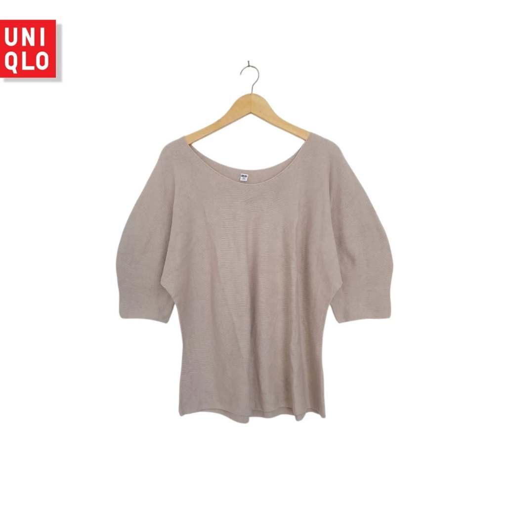 Atasan Knit Lengan Pendek Balon Uniqlo Coksu Beige (KODE : B85-28)