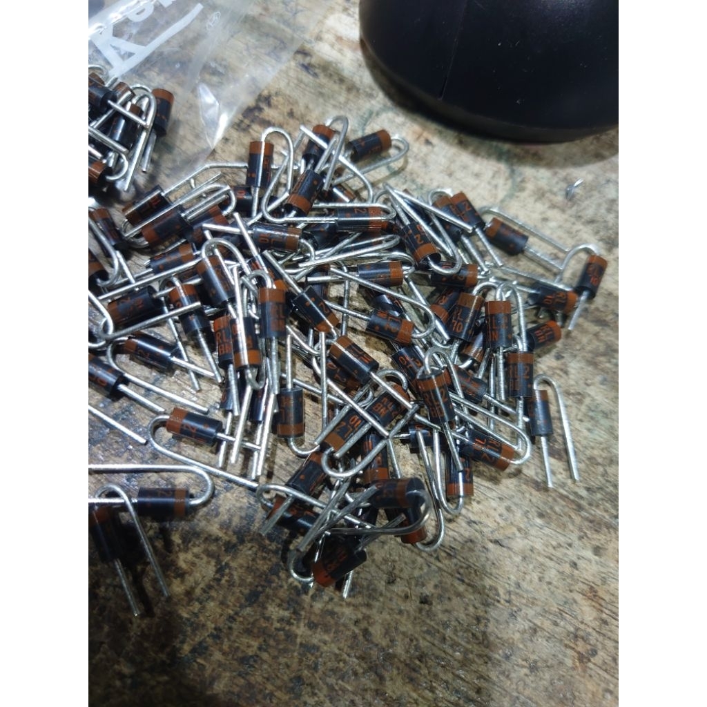 dioda bostrap RL2 35ns