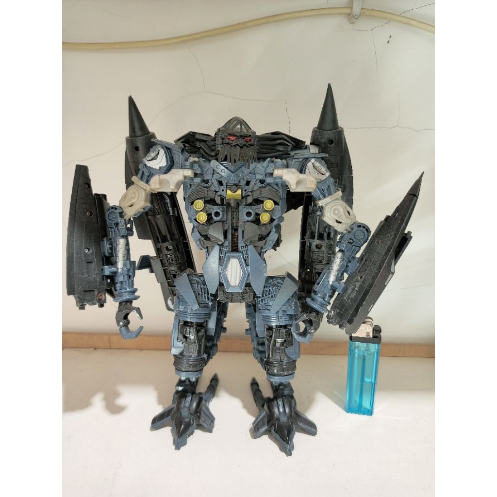 Takara Tomy transformers leader class jetfire