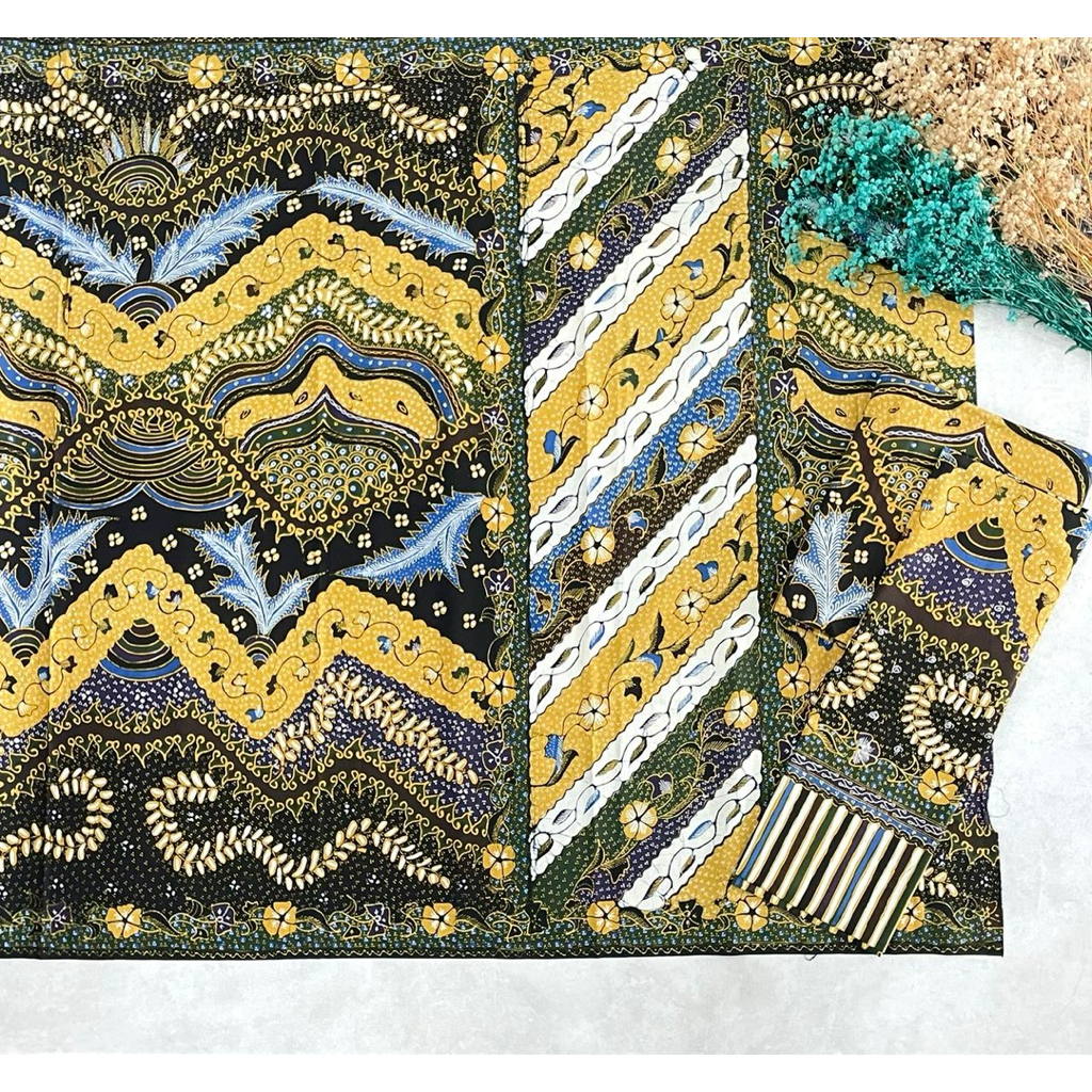 kain batik katun tulis sarimbit motif gunungan trusmi cirebonan