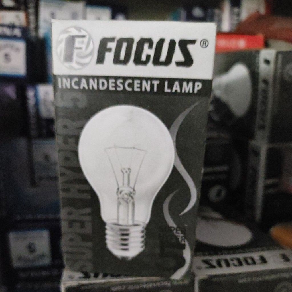 lampu bohlam focus lampu bohlam kuning untuk ayam tetas