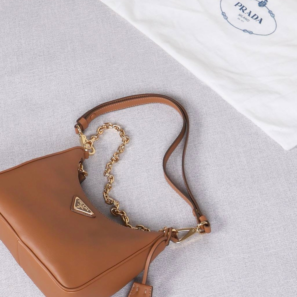 PRADA Re-Edition ReEdition Saffiano Leather Mini Shoulder Crossbody Bag with Chain