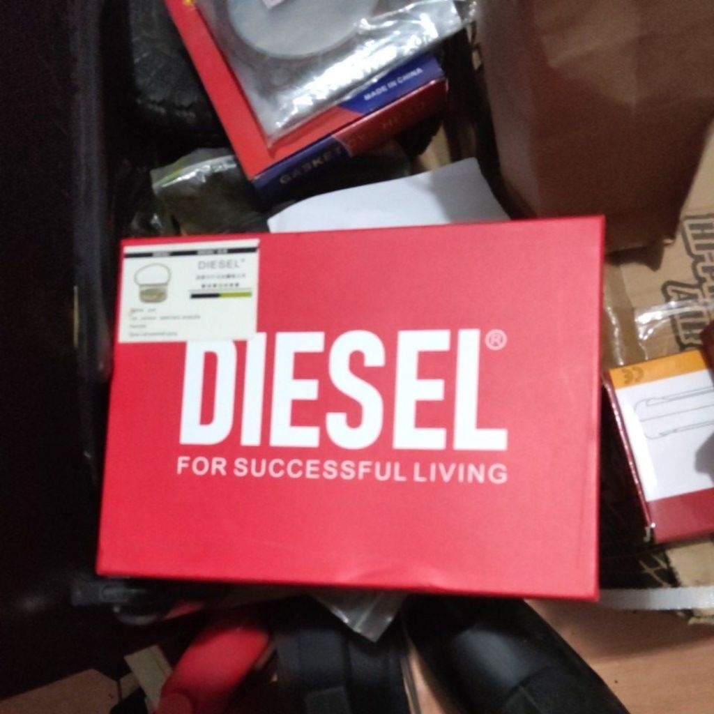 kotak pedro box pedro kotak Charles n keith original