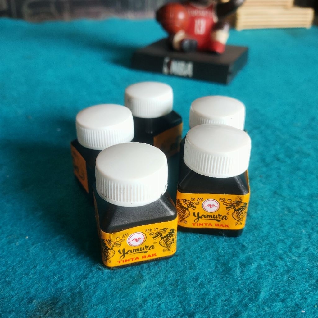 

(1 PCS) Tinta Bak | Tinta Yamura | Tinta Tutul | Tinta cair 231 Kecil 10cc