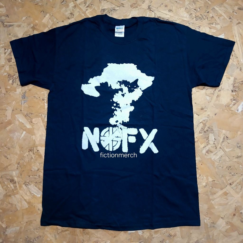 Kaos Band NOFX import original Size MEDIUM - Nuclear Crass
