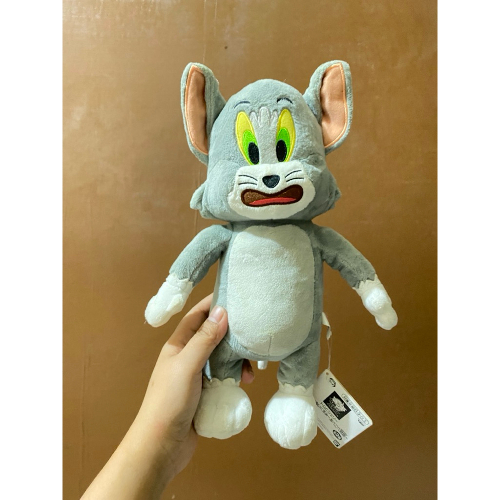 Boneka Kucing Tom Karakter Tom and Jerry size 27cm Original / Boneka Tom Kucing / Boneka Tom Origina