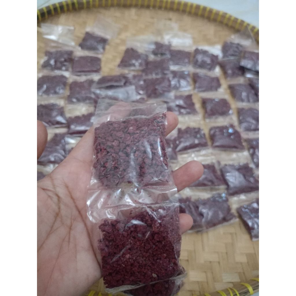 

Terasi merah matang ukuran besar isi 6 pcs