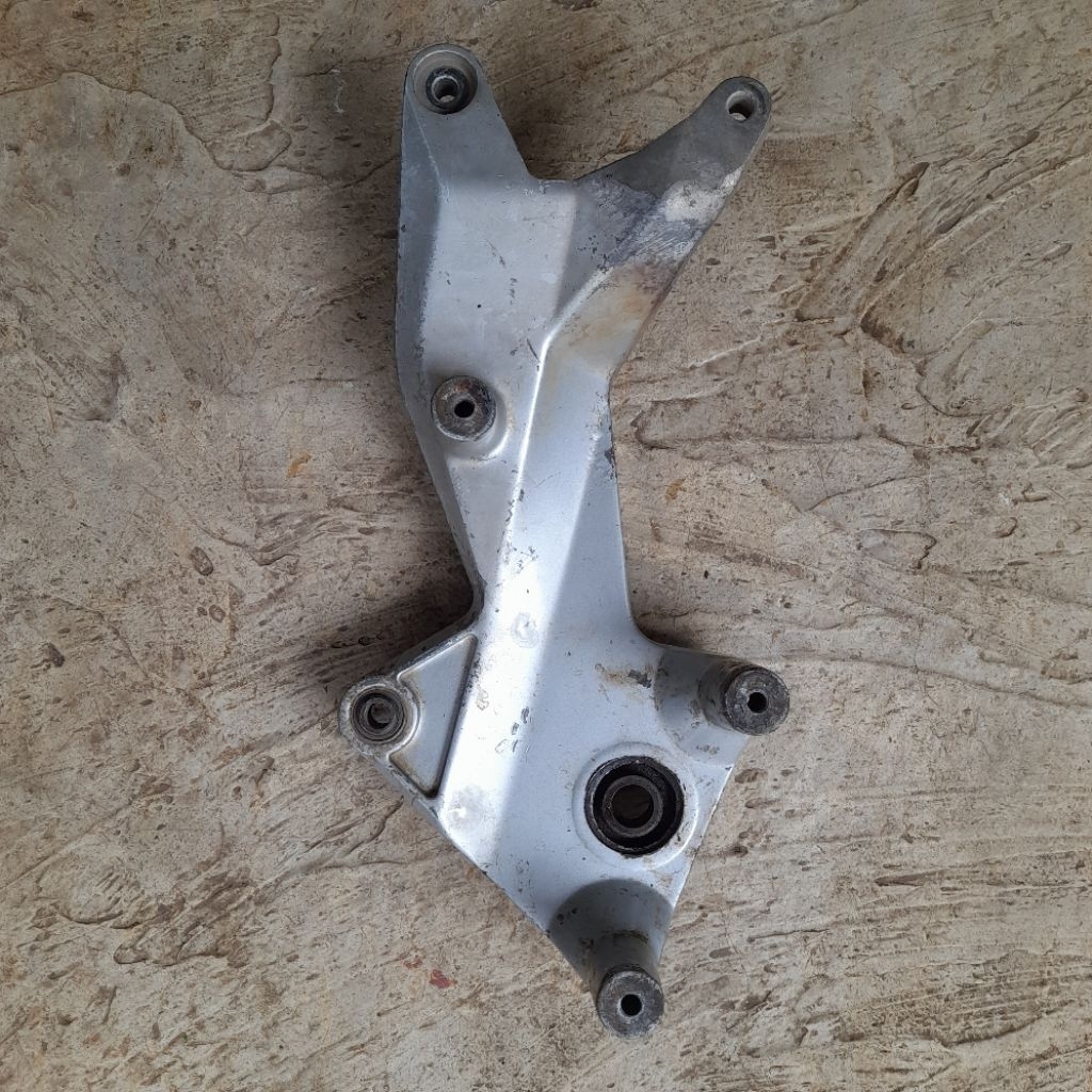 Arm / Ayunan Skywave 125