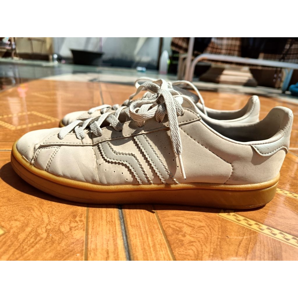 Sepatu Sneakers Piero Mojo Size 41