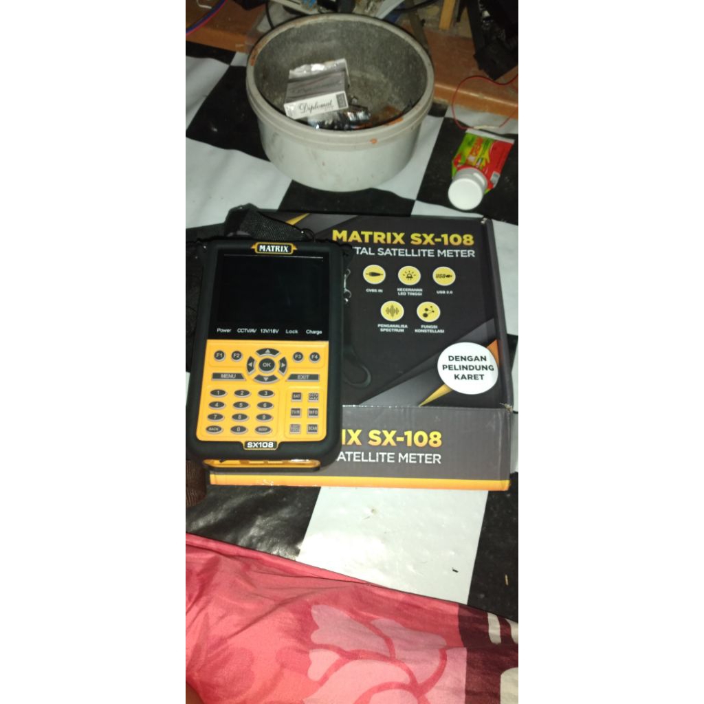 SATFINDER MATRIX SX 108