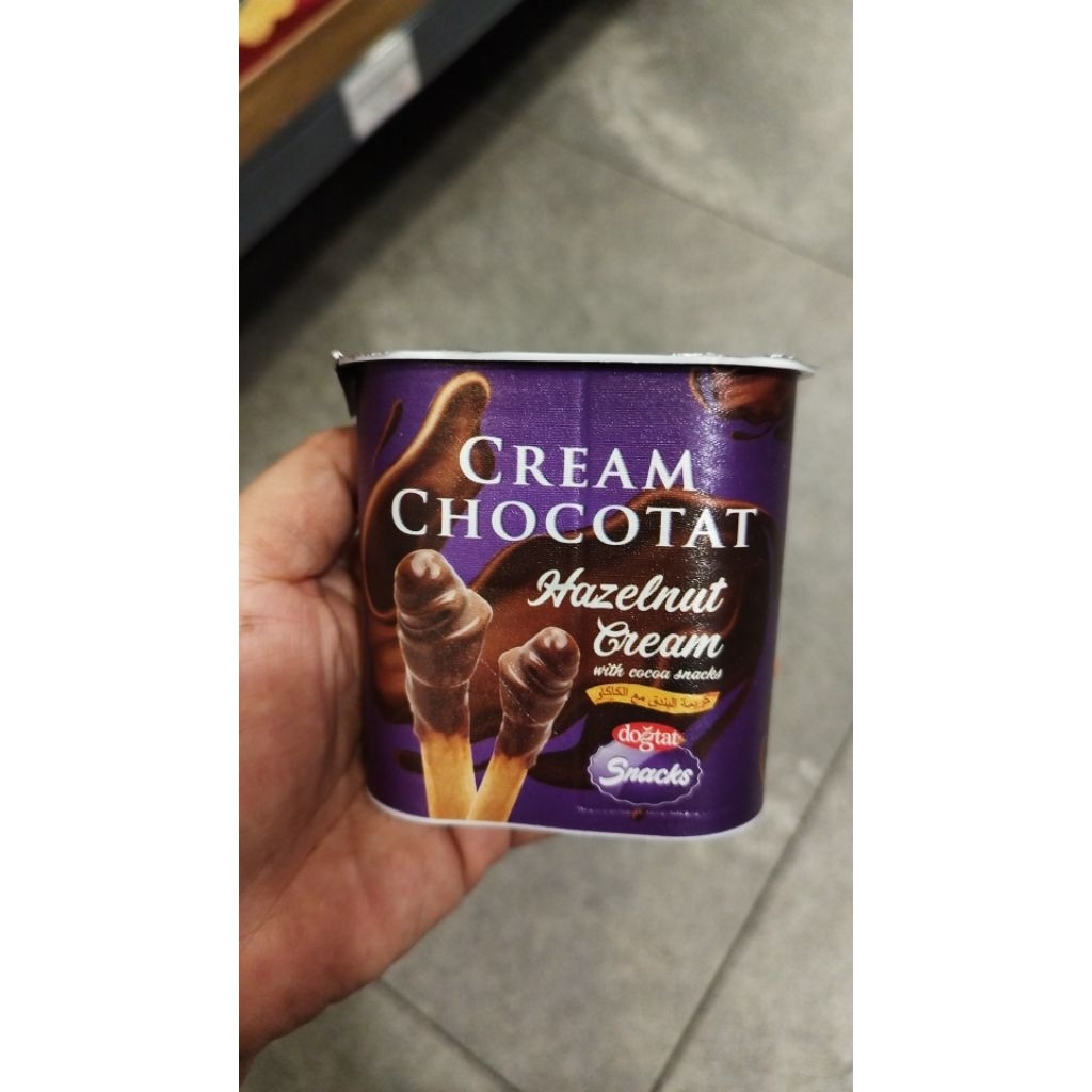 

Biskuit Chocotat Rasa Coklat Hazelnut