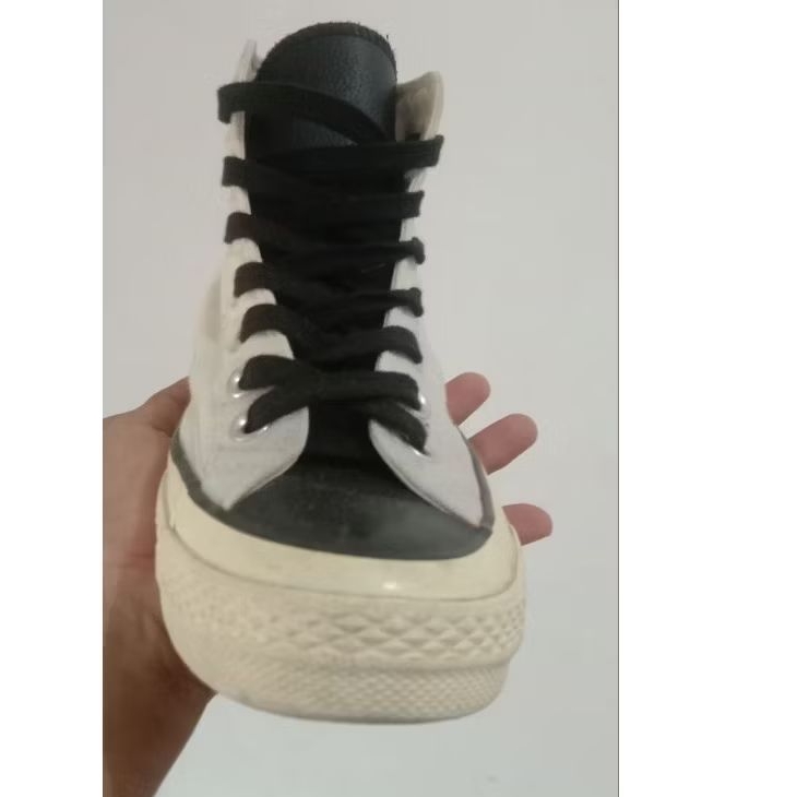 sepatu second Converse