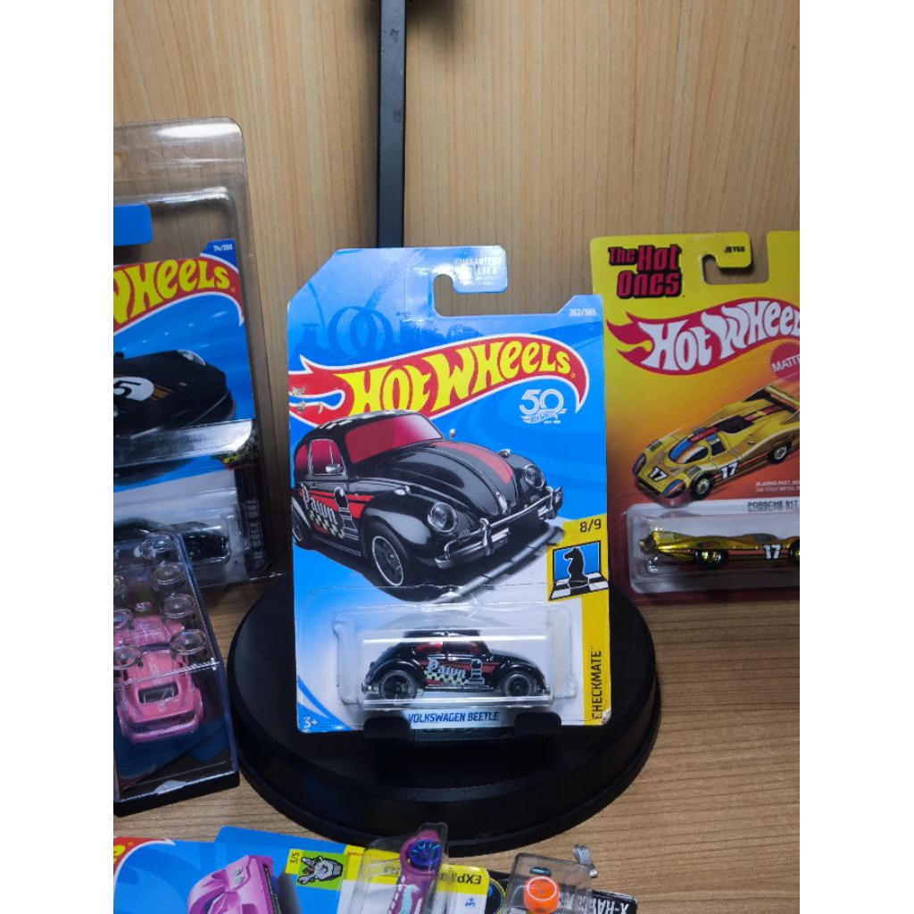 HOTWHEELS VOLKSWAGEN BEETLE