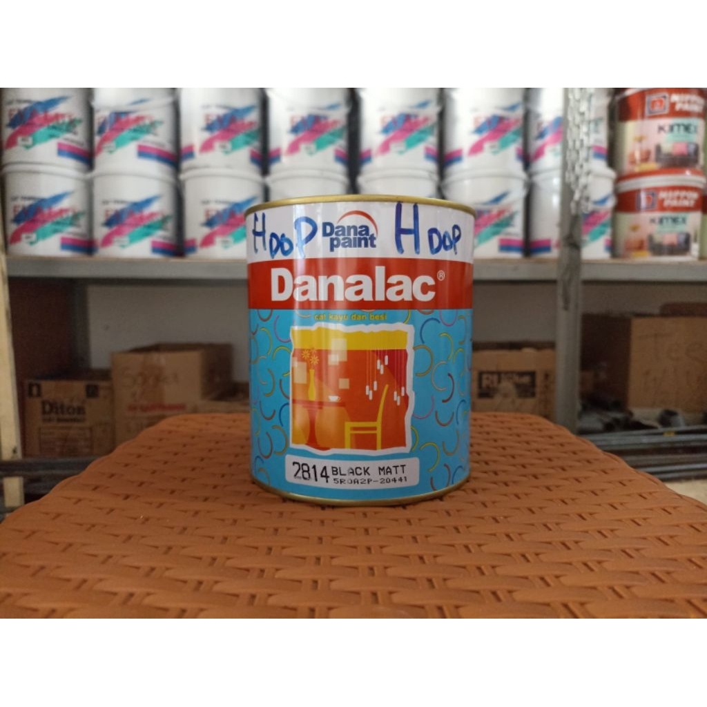 Cat DANA PAINT Danalac 0.9L/ Cat Kayu & Besi