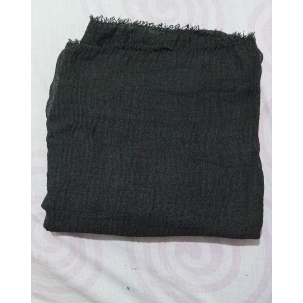 Pashmina Crinkle Hitam
