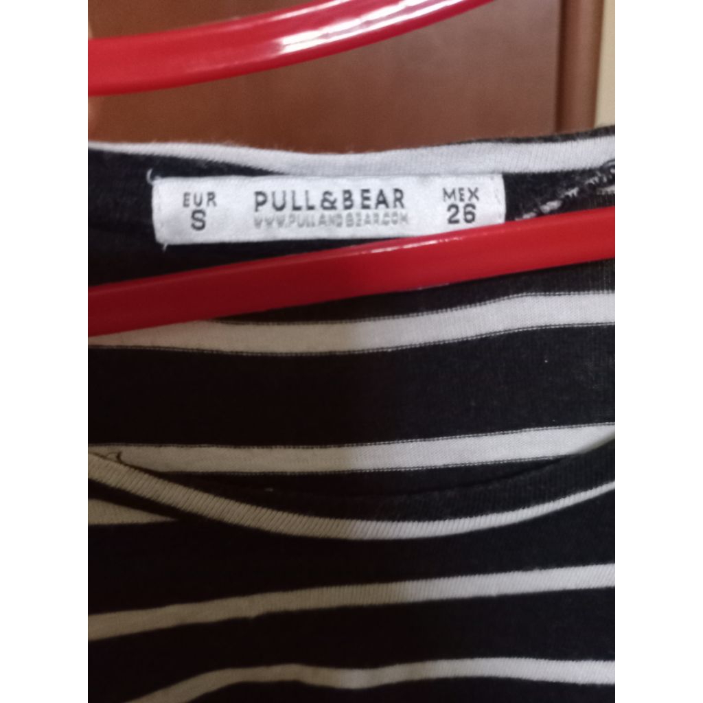 [SECOND] PULL & BEAR TEE BLACK & WHITE STRIPE