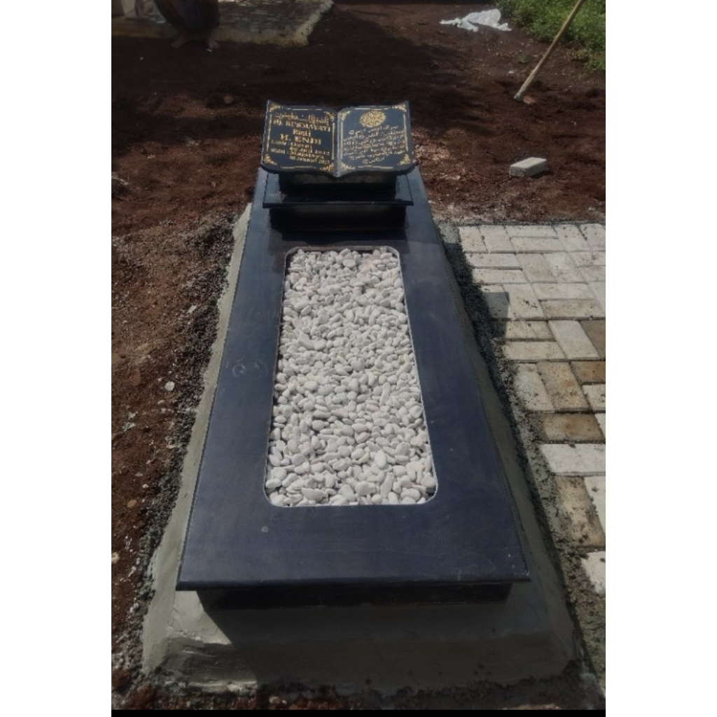 Batu Koral Untuk Hiasan Makam