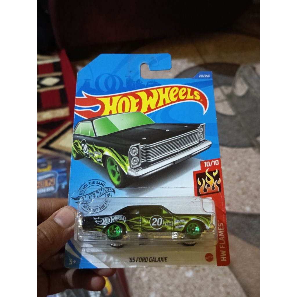 hot wheels 65 ford galaxie
