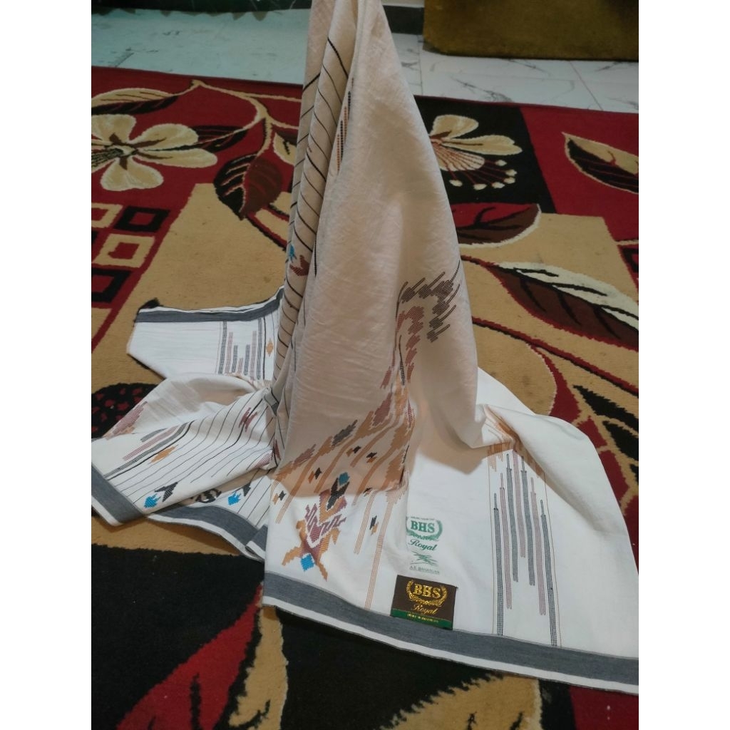 Sarung bhs royal stb second berkualitas, grade gold