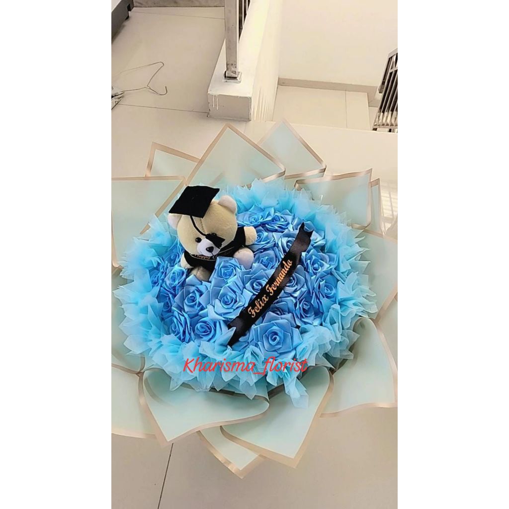 

Buket bunga mawar pita satin