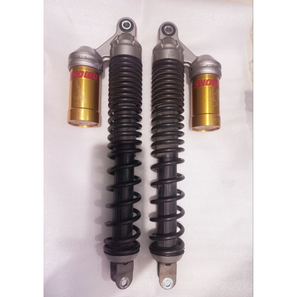 shock belakang adv 160