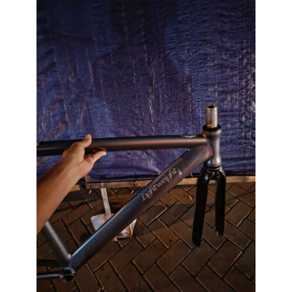 FRAME ONLY SOLOIST 77