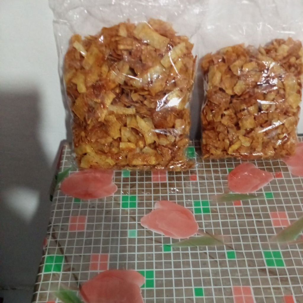 

Balung kuwuk manis diproduksi home industri ds.ngablak pati.