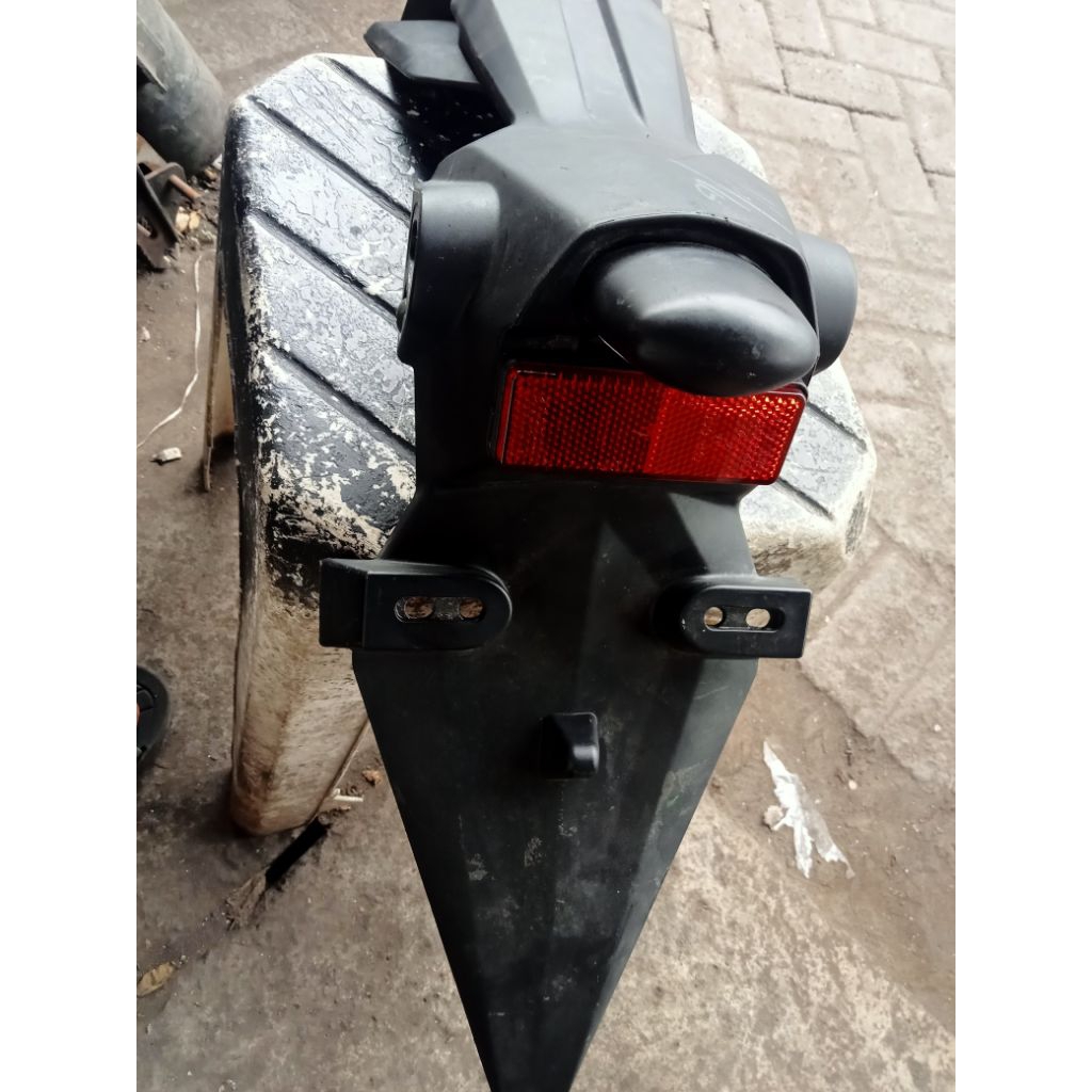 spakbor r 15 belakang