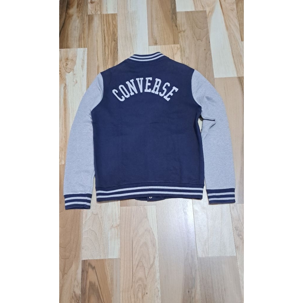 jaket converse