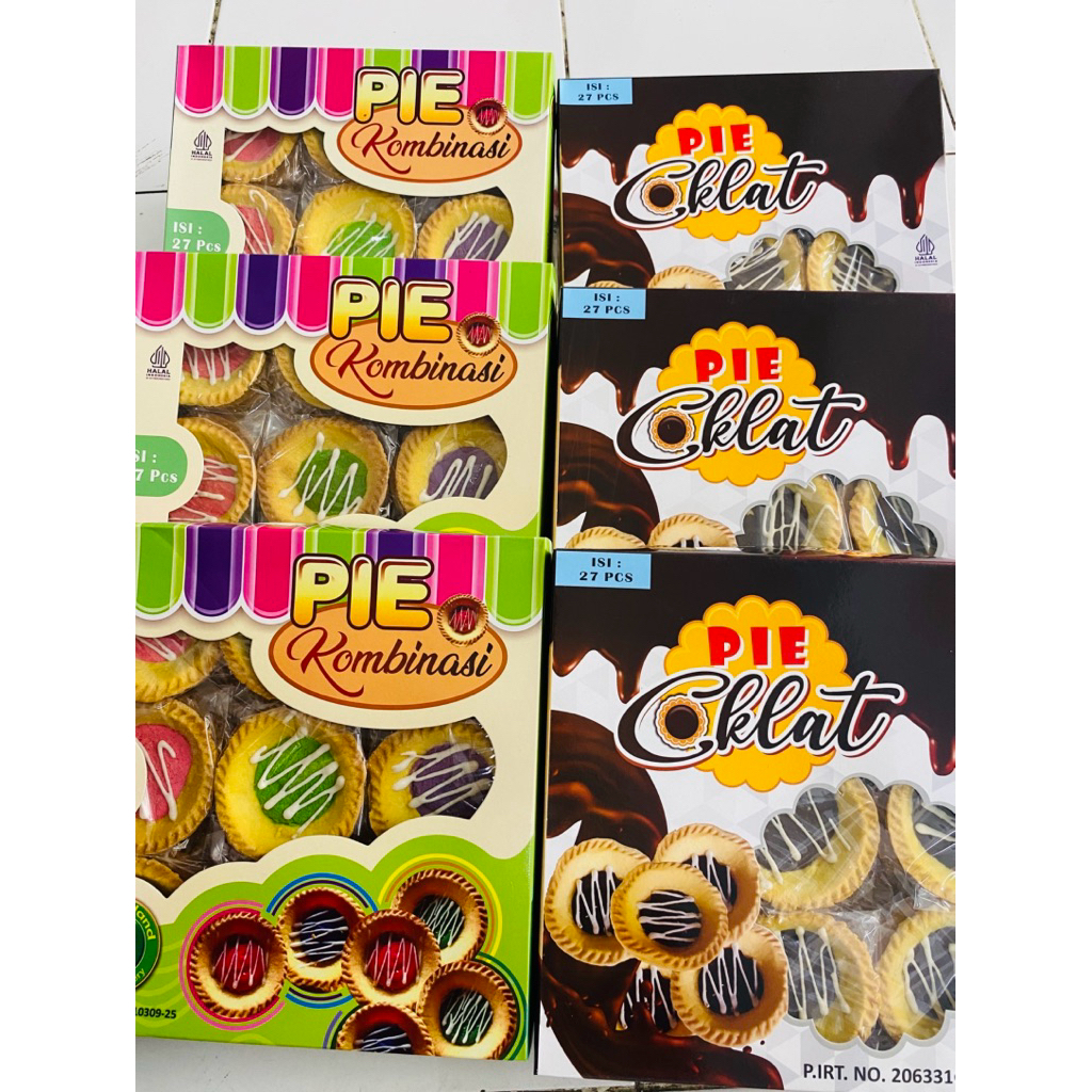 

PIE KERING / PIE KERING COKLAT DAN KOMBINASI KEMASAN BOX / PIE ISI 27pcs OLEH-OLEH