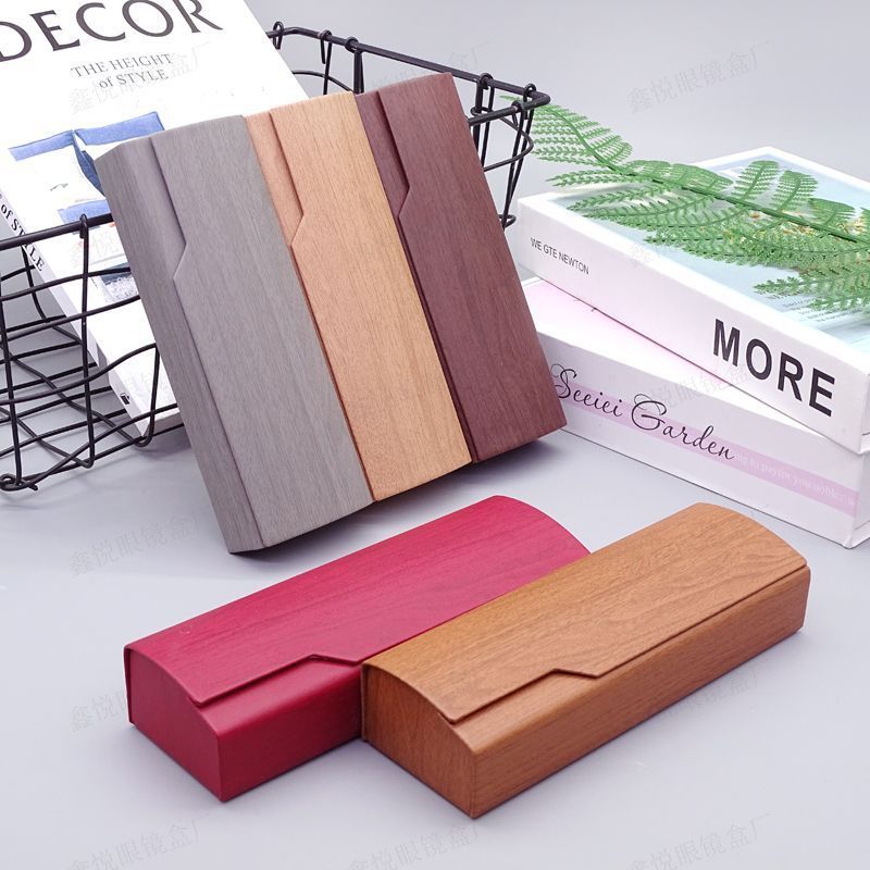 Kotak Tempat Kacamata Hardcase Magnet grosir medan 010