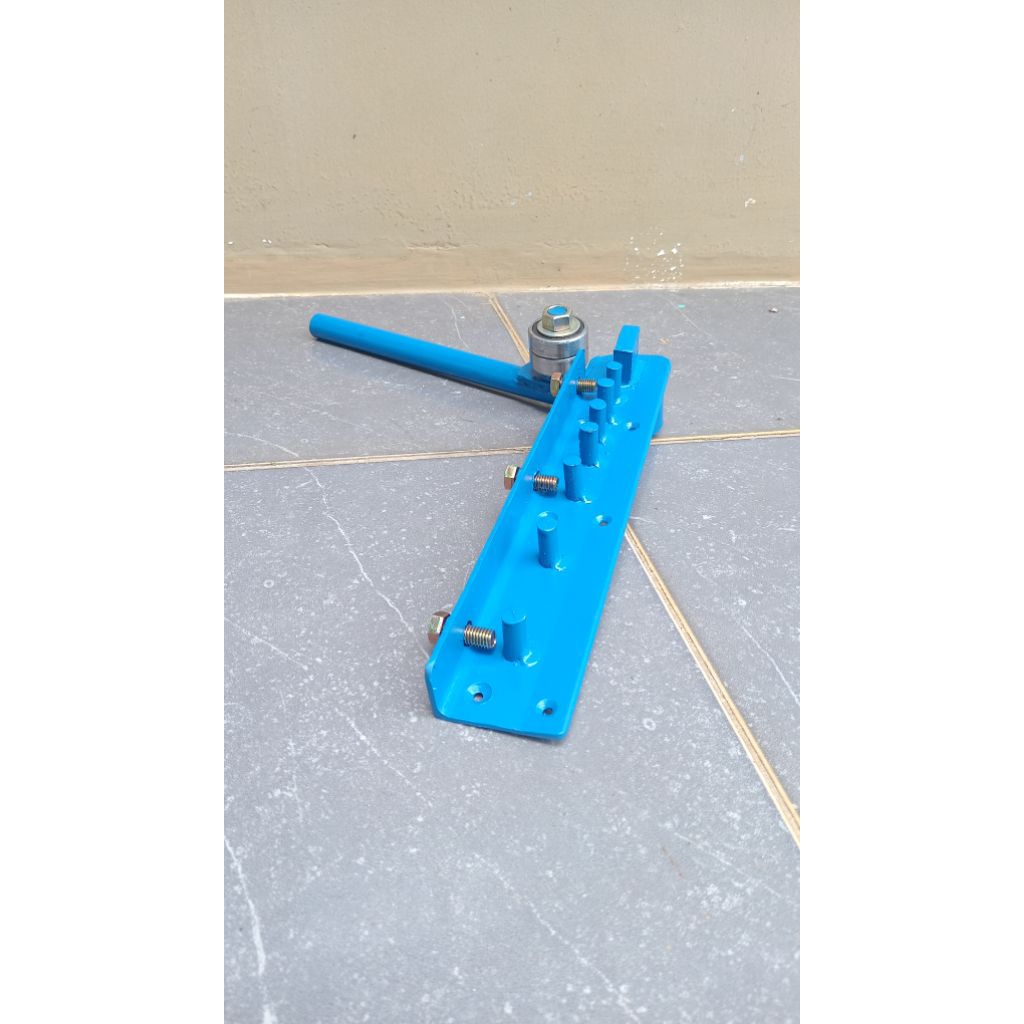 alat penekuk besi beton 10ml