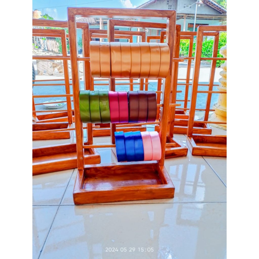 Rak pita satin tempat pita buket