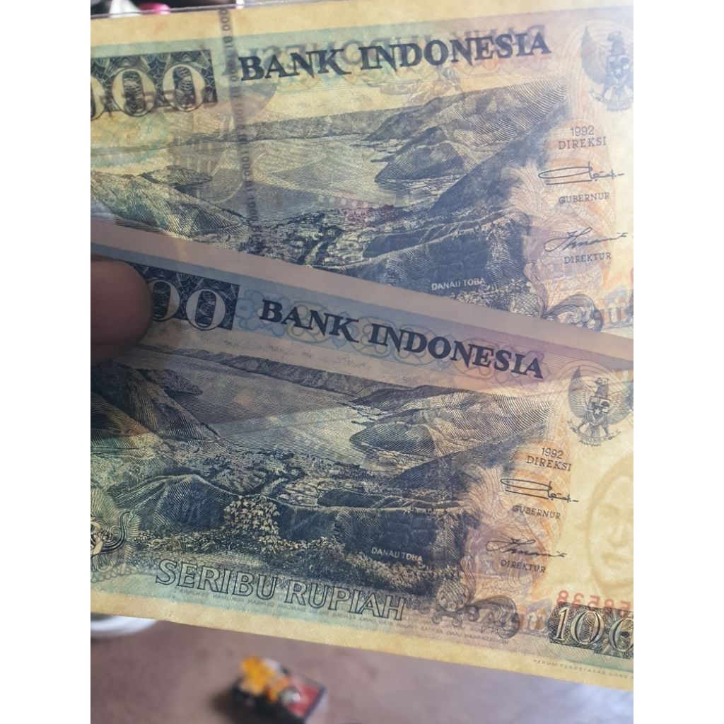 uang kertas uka uka Rp.1000
