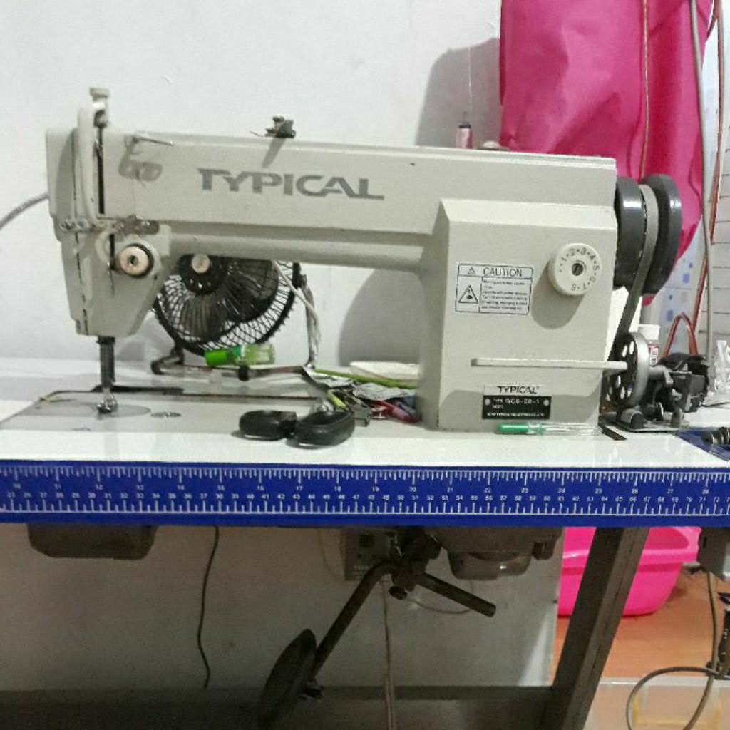 mesin jahit typical GC6-28-1