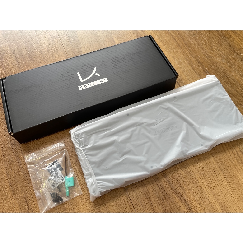 [BNIB] KBD67 Lite ABS Plastic Case - Steel Grey