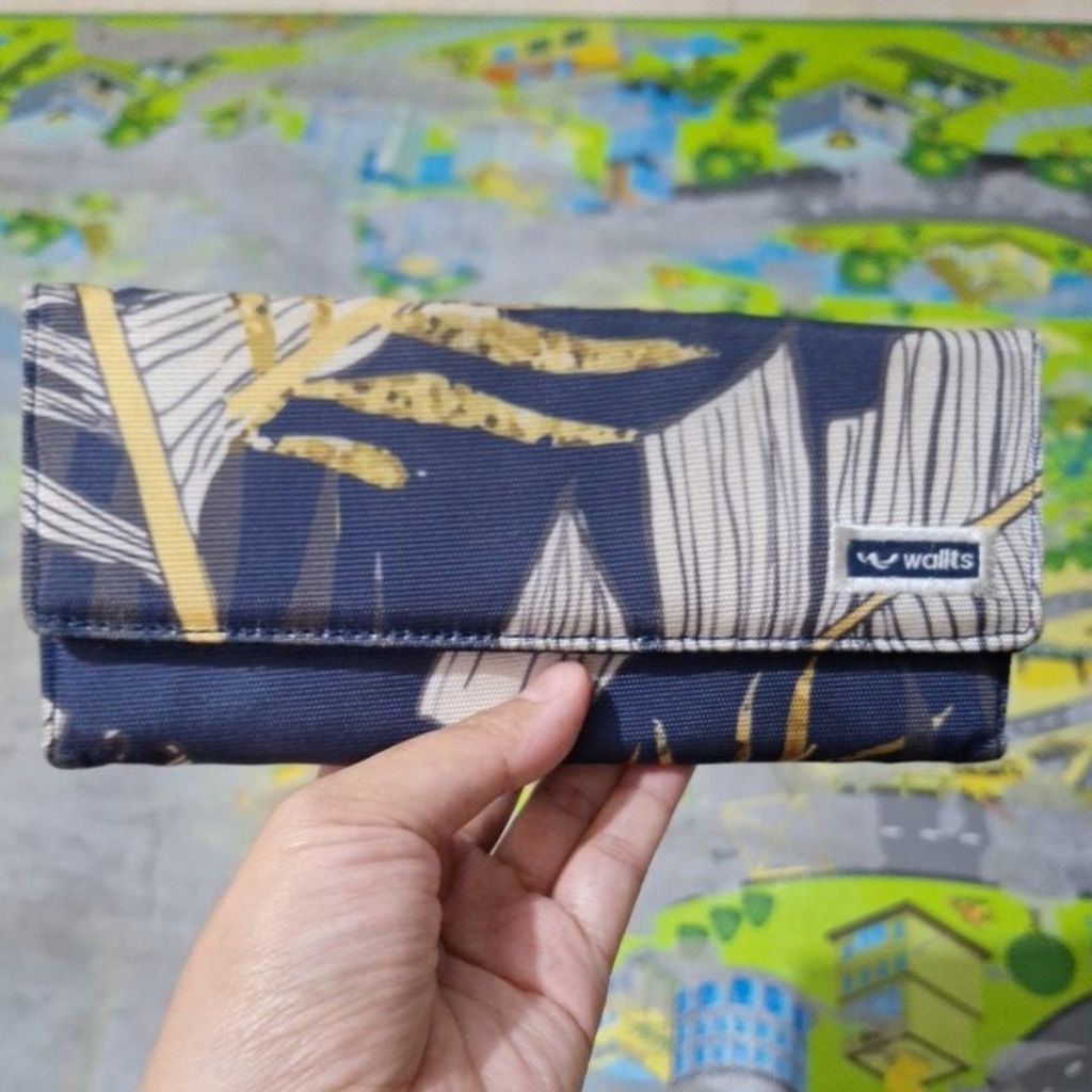 Dompet cewek wallts