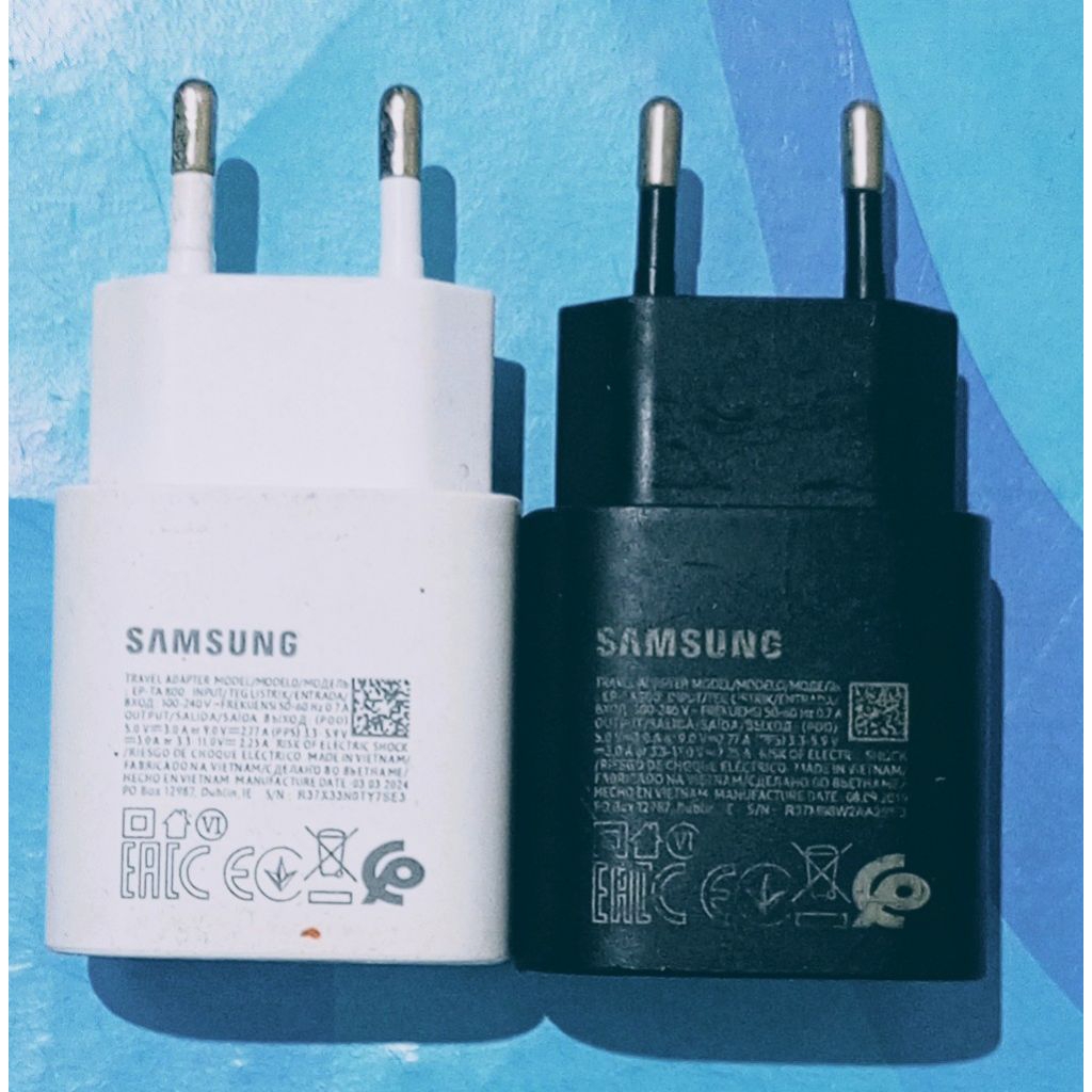 charger samsung type C 25W , 15W ORI bekas