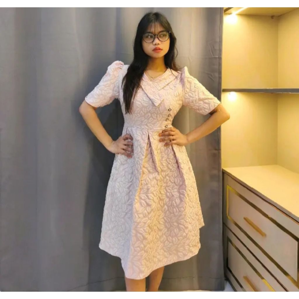 New Arrival Midi Dress Jacquard Emboss |  Dres Psta Natal Gereja Mewah Jumbo New Arival Midi Dress G