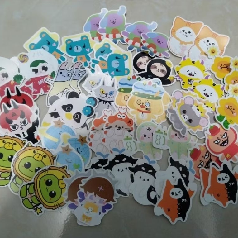 STIKER VINYL MASKOT GMMTV UNOFF ANTI AIR BISA MIX MASKOT POLCASAN BABII KINGMAN JAIDEE PERMPOON LOOK