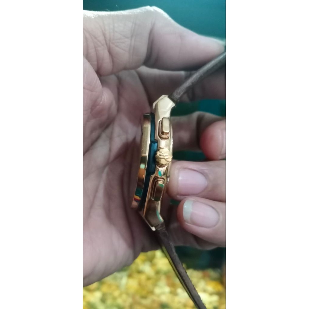 Hublot rosegold chrono grade a Jam Tangan Pria preloved Branded