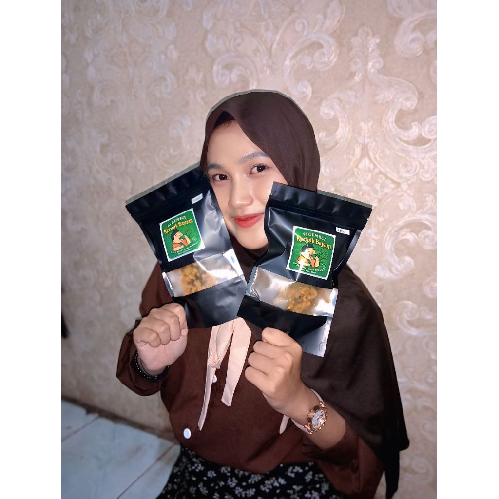 

Keripik Bayam sigembul Rasa Pedas