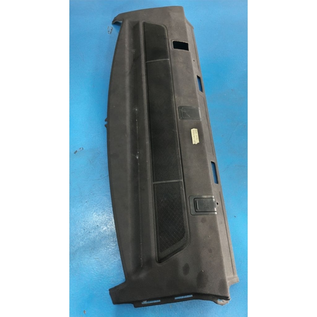 COVER DASHBOARD BELAKANG MERCY W204
