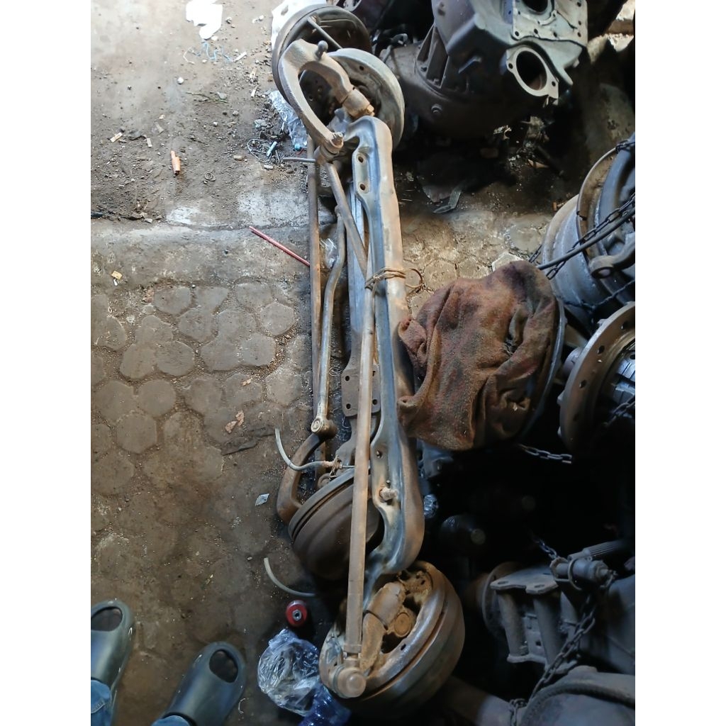 AS BALAK ISUZU ELF ENGKEL NHR55/AS PIKUL ISUZU ELF ENGKEL NHR55