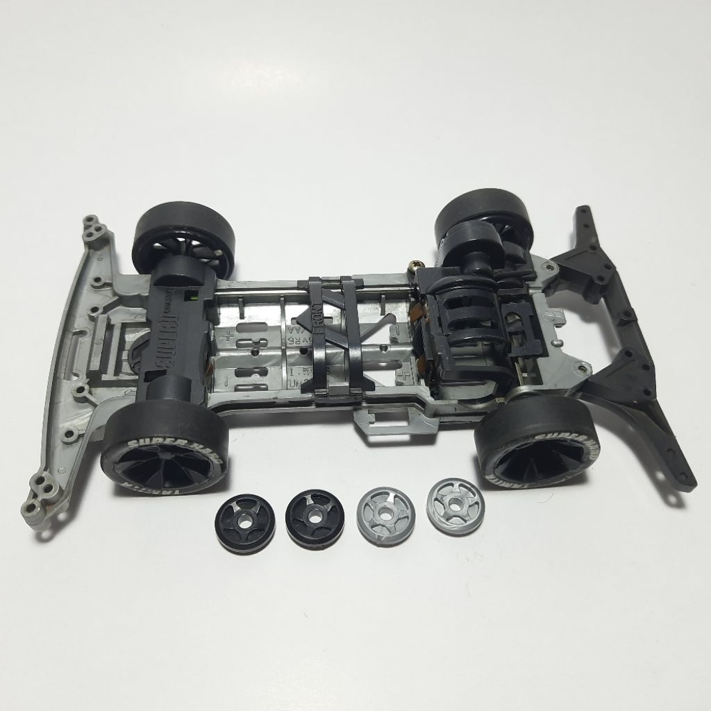 TAMIYA MINI 4WD CHASIS SUPER 2 LOOSE KIT ASTUTE RS BEKAS